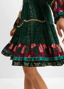 bonprix bonprix Vestido tipo túnica de viscosa fluida estampado leo verde oscuro Clearance