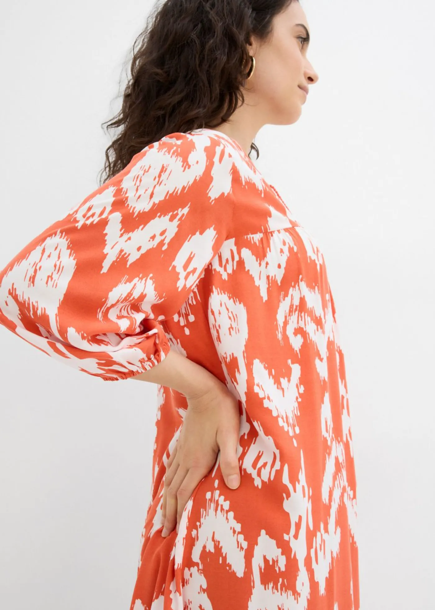 bonprix bonprix Vestido tipo túnica de viscosa pura Cayena/blanco lana estampado Sale