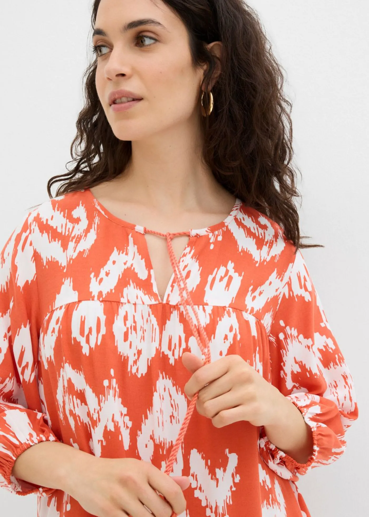 bonprix bonprix Vestido tipo túnica de viscosa pura Cayena/blanco lana estampado Sale