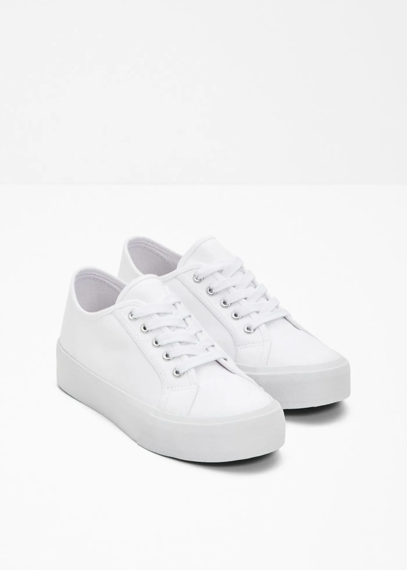 bonprix bonprix Zapatillas con plataforma de lona de algodón Blanco
