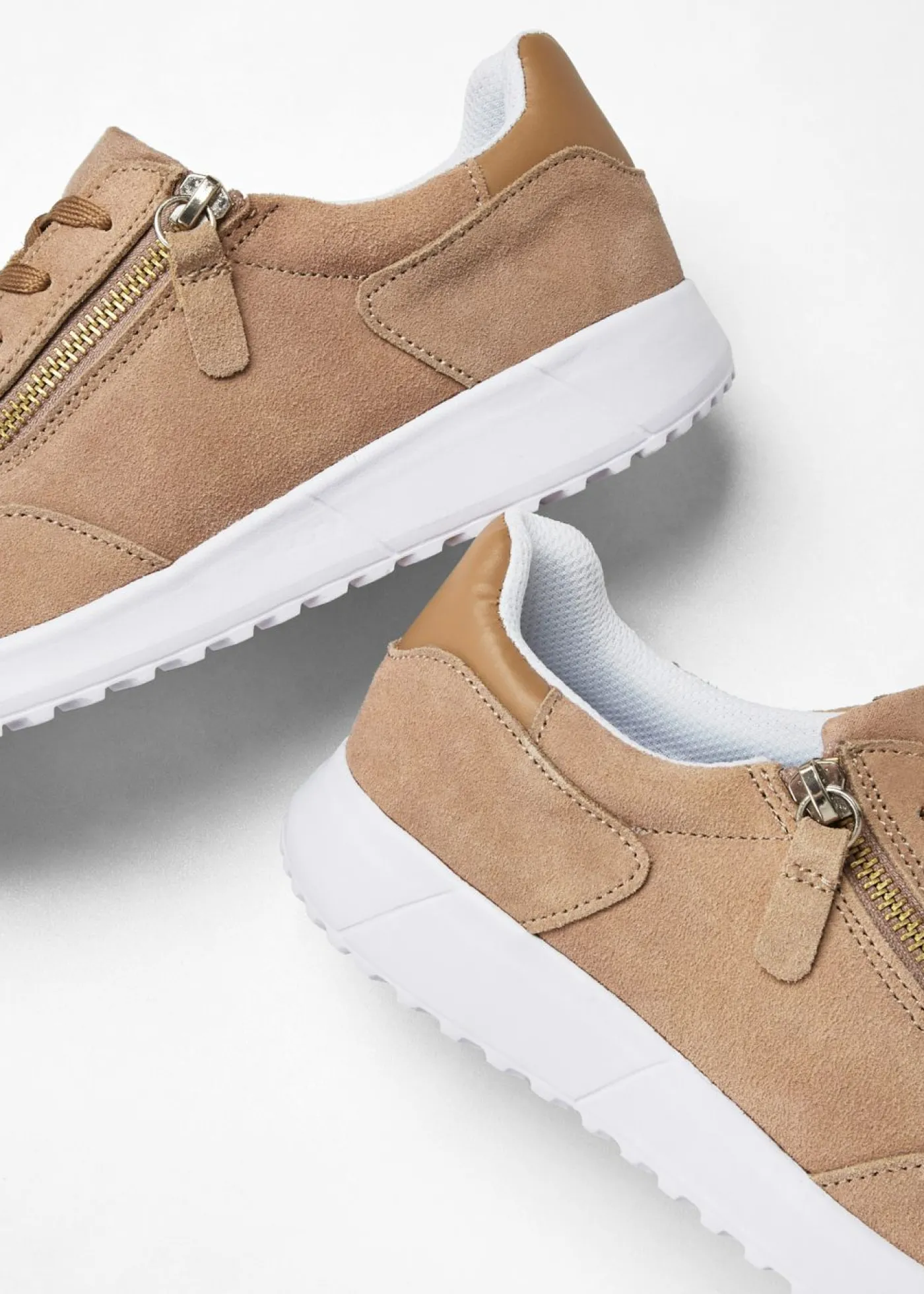 bonprix bonprix Zapatillas de ante Camel Online