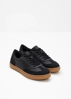 bonprix bonprix Zapatillas de aspecto retro Negro Outlet