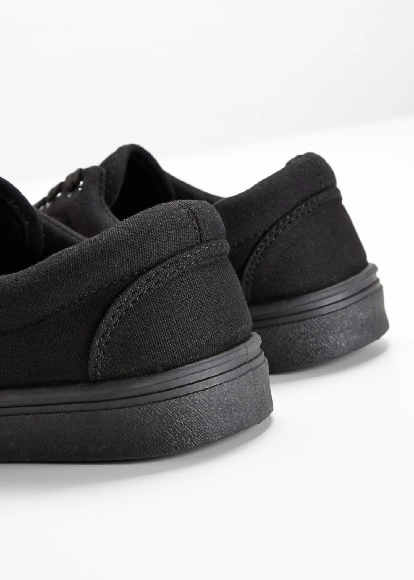 bonprix bonprix Zapatillas de lona de algodón Negro Outlet