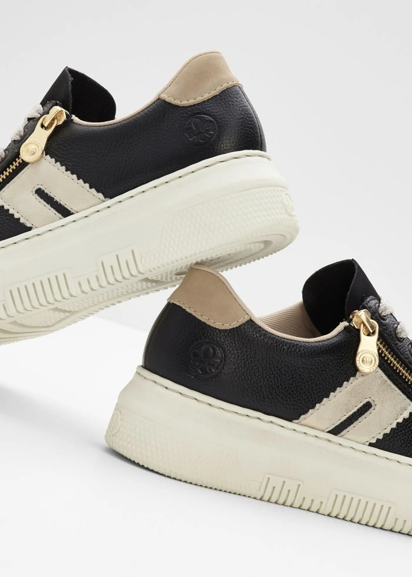 bonprix Rieker Zapatillas deportivas cómodas de Rieker de piel con plataforma Negro Outlet
