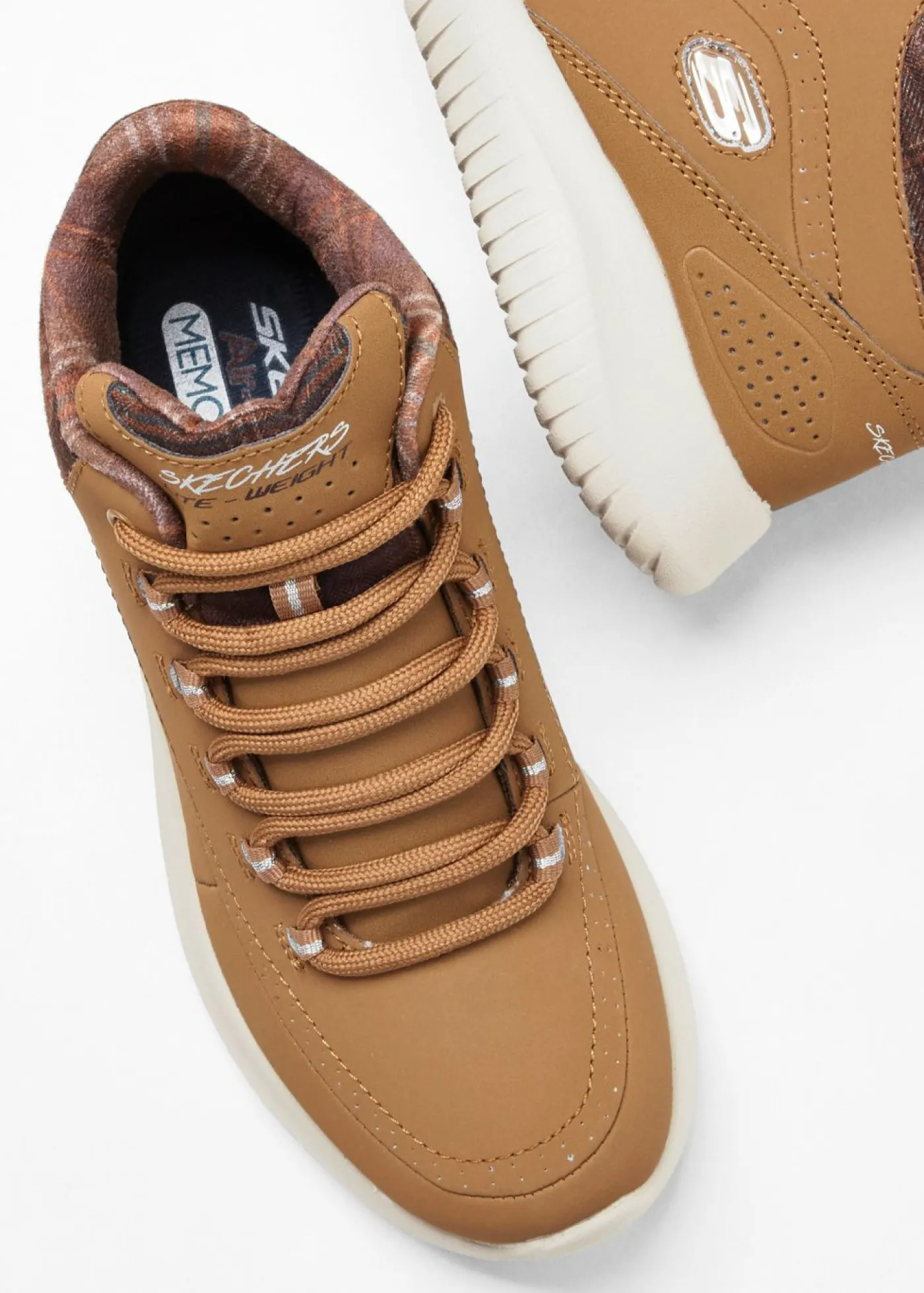 bonprix Skechers Zapatillas deportivas de caña alta de Skechers con espuma viscoelástica Camel