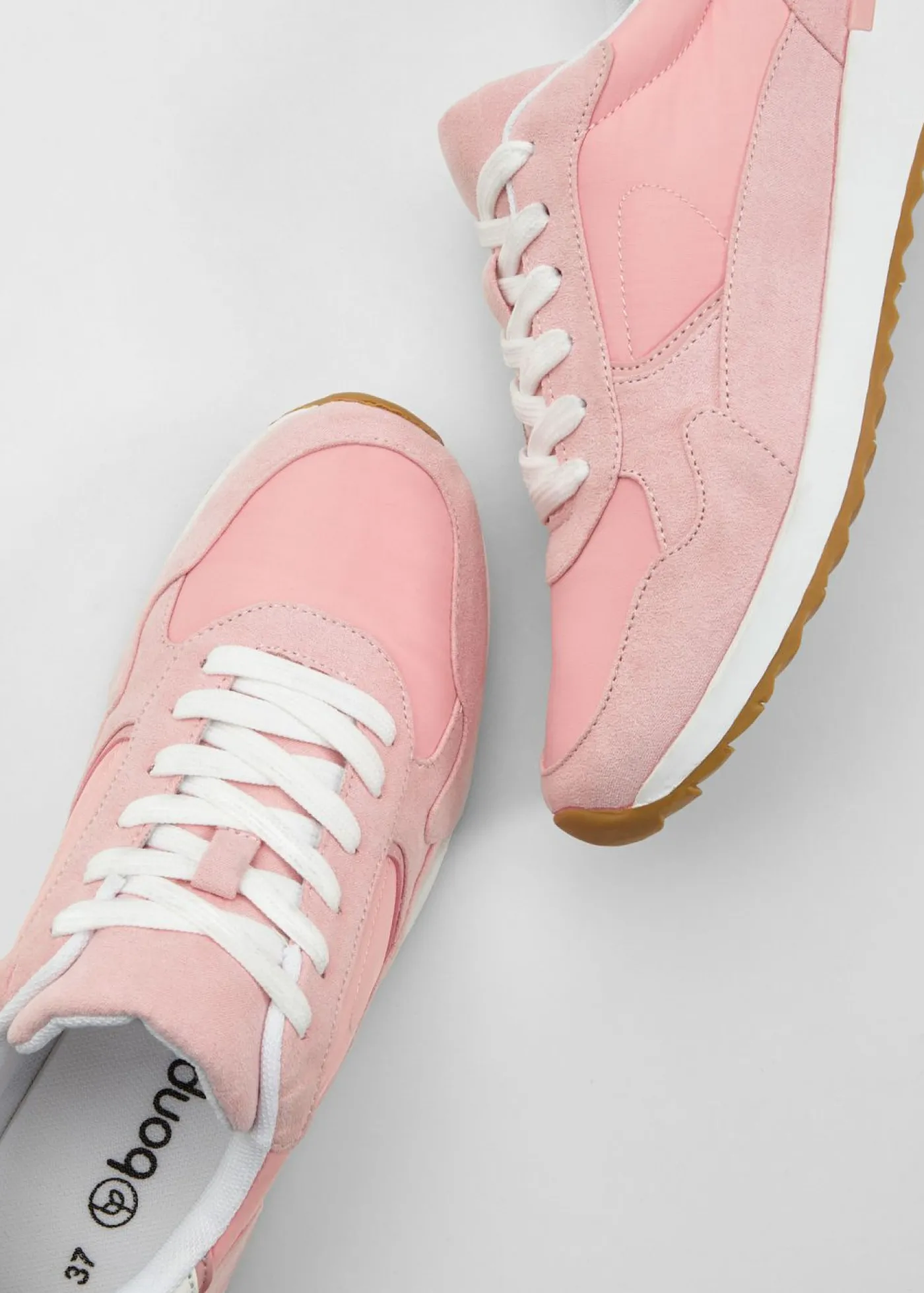 bonprix bonprix Zapatillas deportivas de estilo retro rosa pálido Sale
