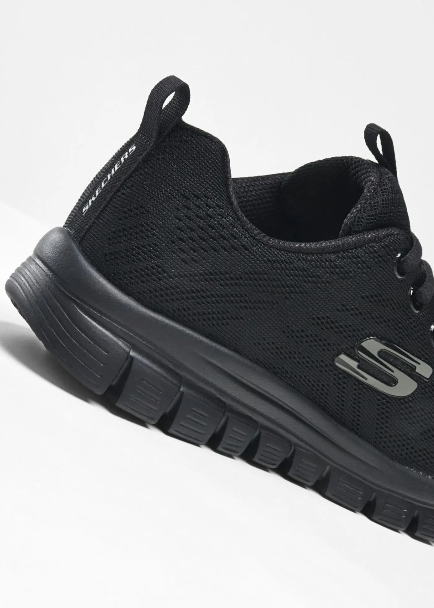 bonprix Skechers Zapatillas deportivas Skechers con espuma viscoelástica Negro Hot