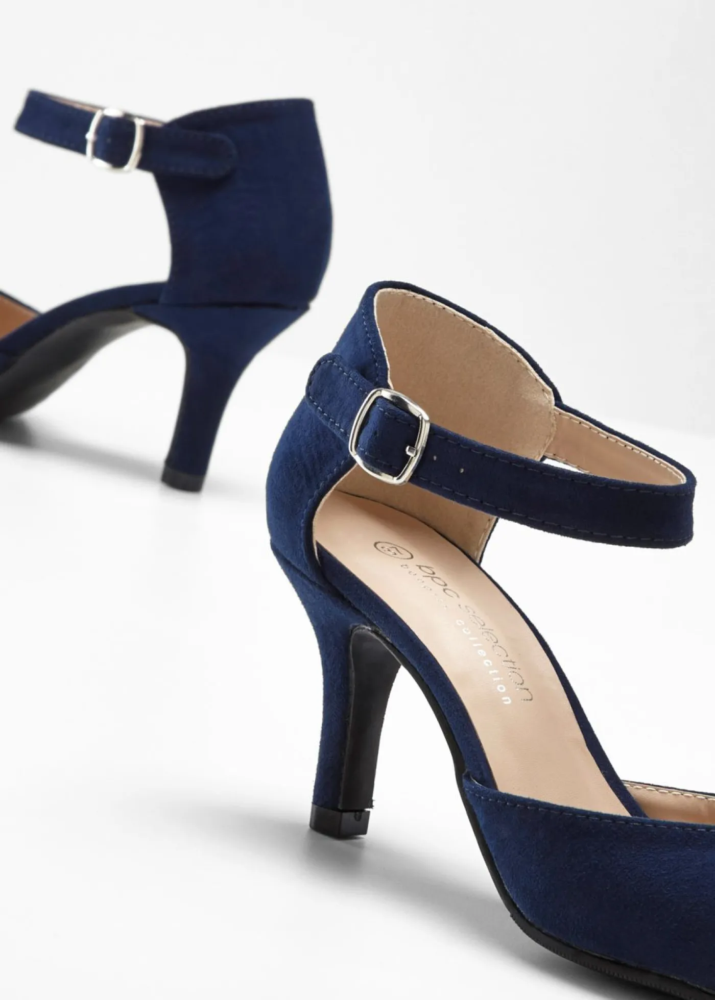 bonprix bonprix Zapatos de tacón de aguja Azul marino Clearance