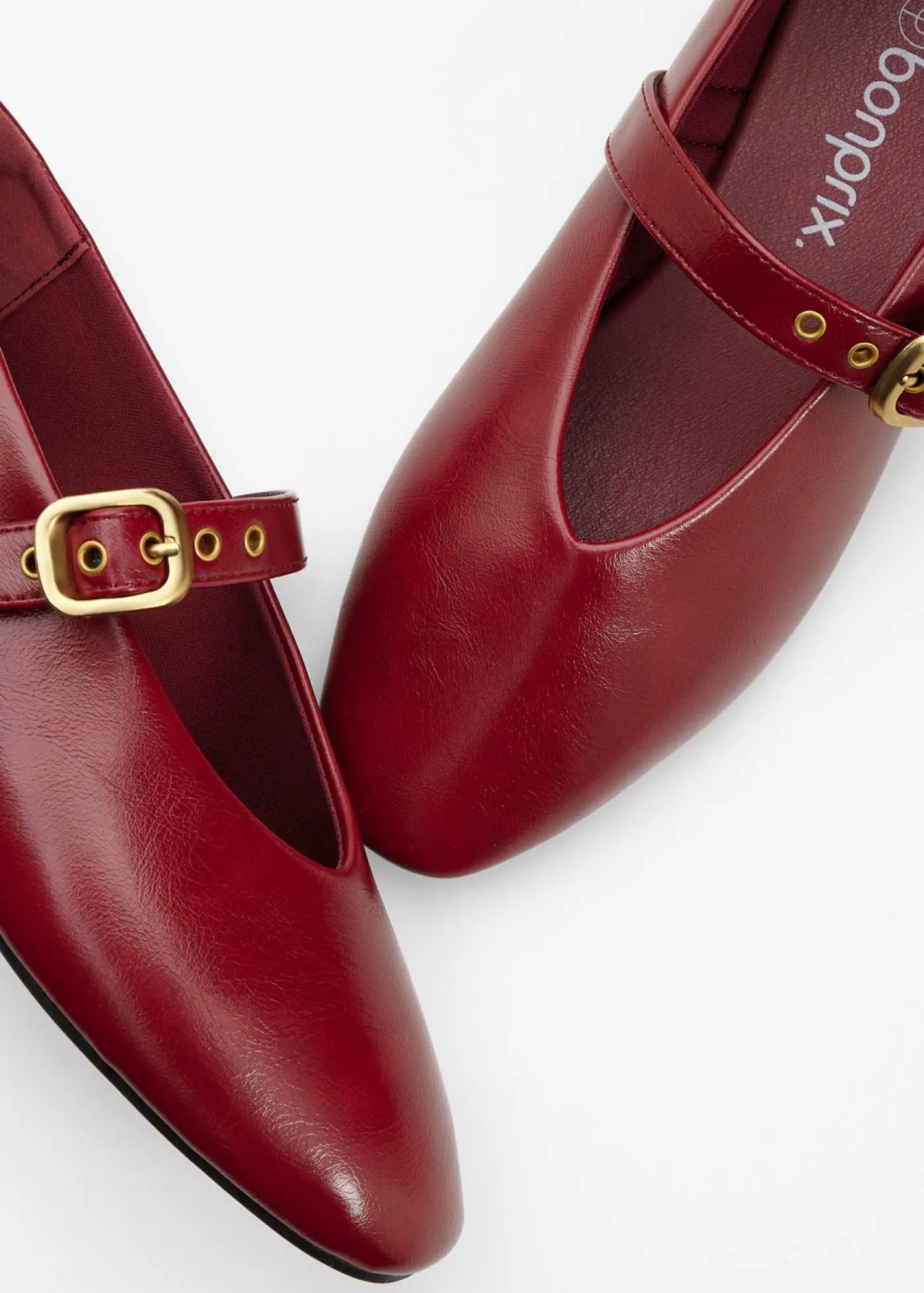 bonprix bonprix Zapatos tipo Mary Jane con ojales Rojo rubí Hot